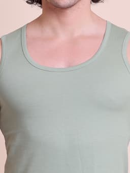 FASHION VEST - NEWSAGE