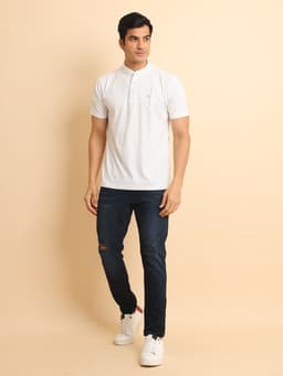 BASIC STRETCHABLE MANDARIN COLLAR HALF SLEEVE TSHIRT - OFFWHITE