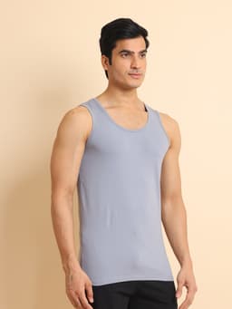 BASIC STRETCHABLE VEST - STEELGREY