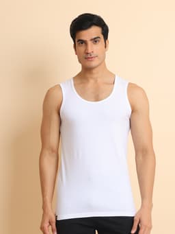 BASIC STRETCHABLE VEST - WHITE