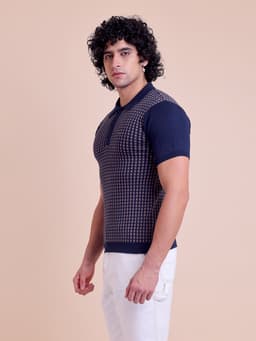 FASHION KNITTED SLIM FIT HALF SLEEVE T-SHIRT